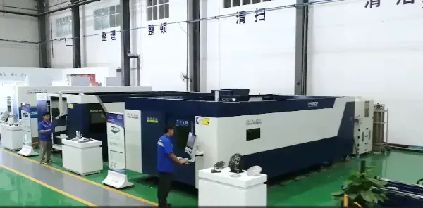 fabricante de máquinas de cortes a laser chapas Imagem