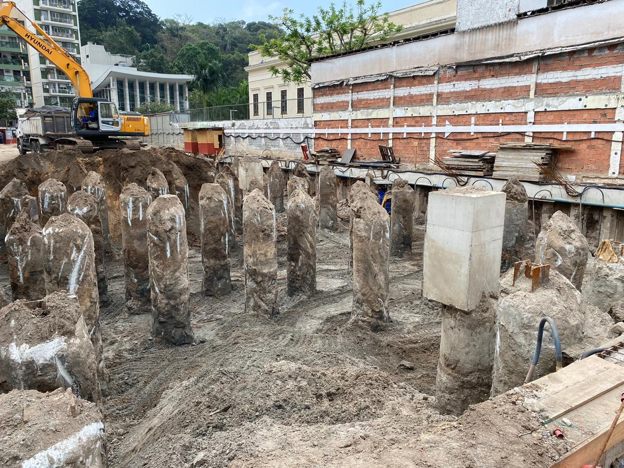 Demolição de fundações em São Paulo