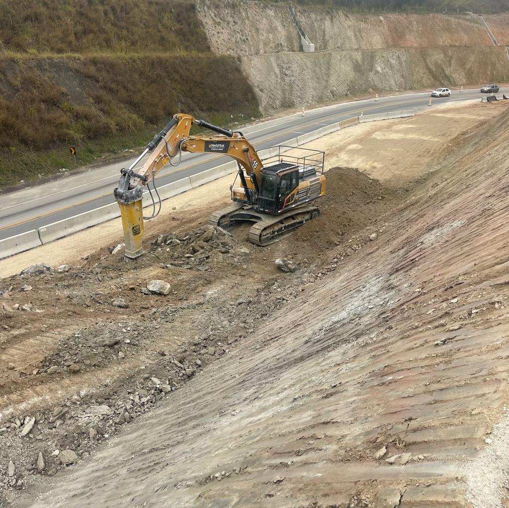 Desmonte de rocha em Belo Horizonte
