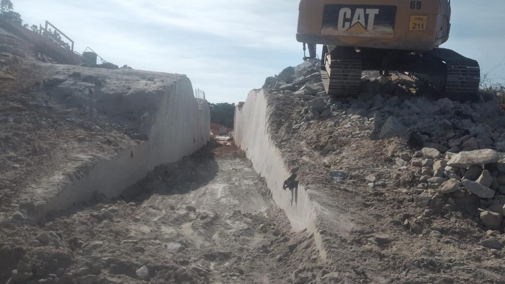 Detonações de Rocha Controlada