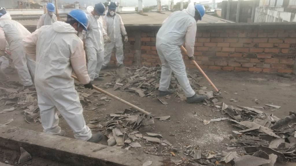 Detonações de Rocha Controlada