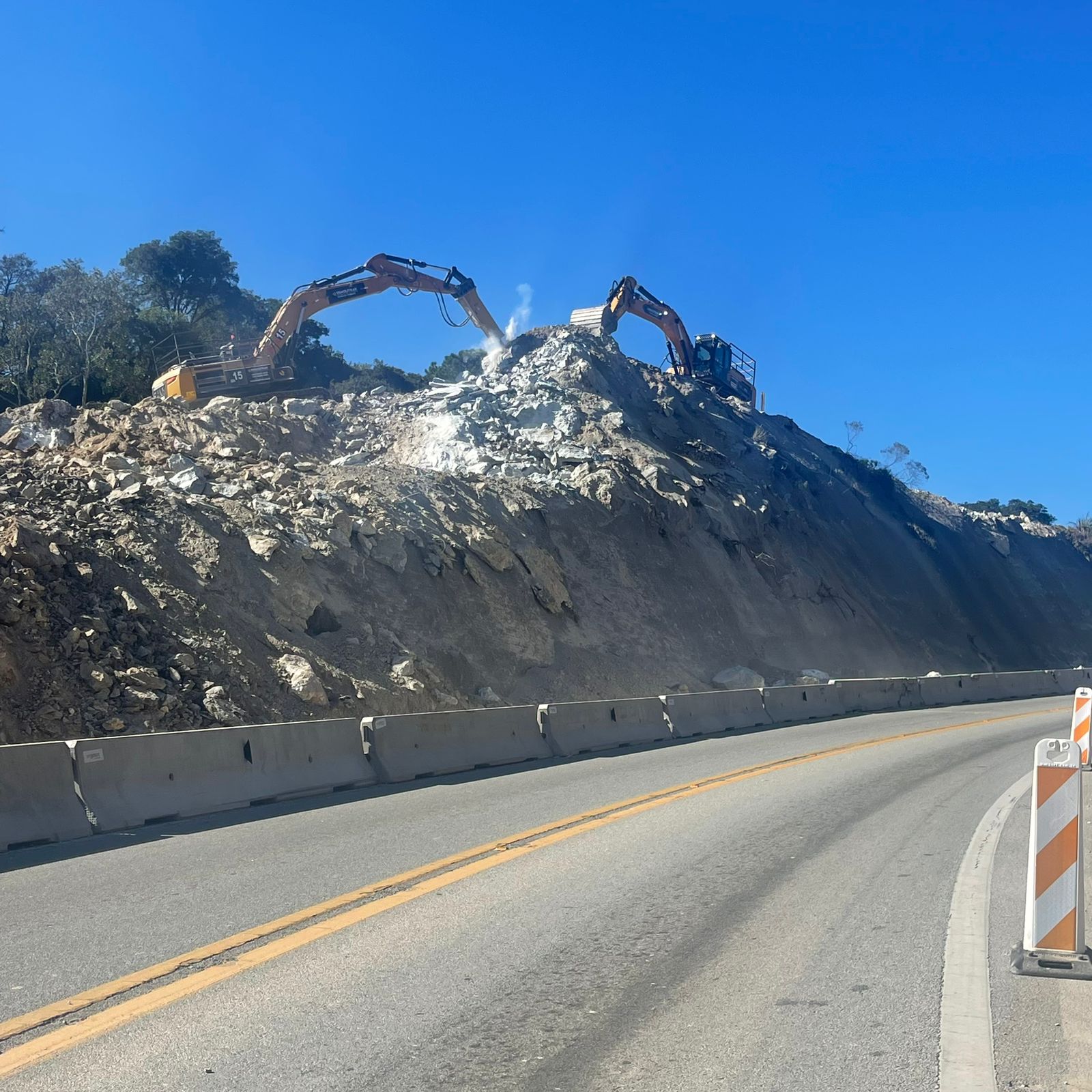 Detonações de Rocha Controlada
