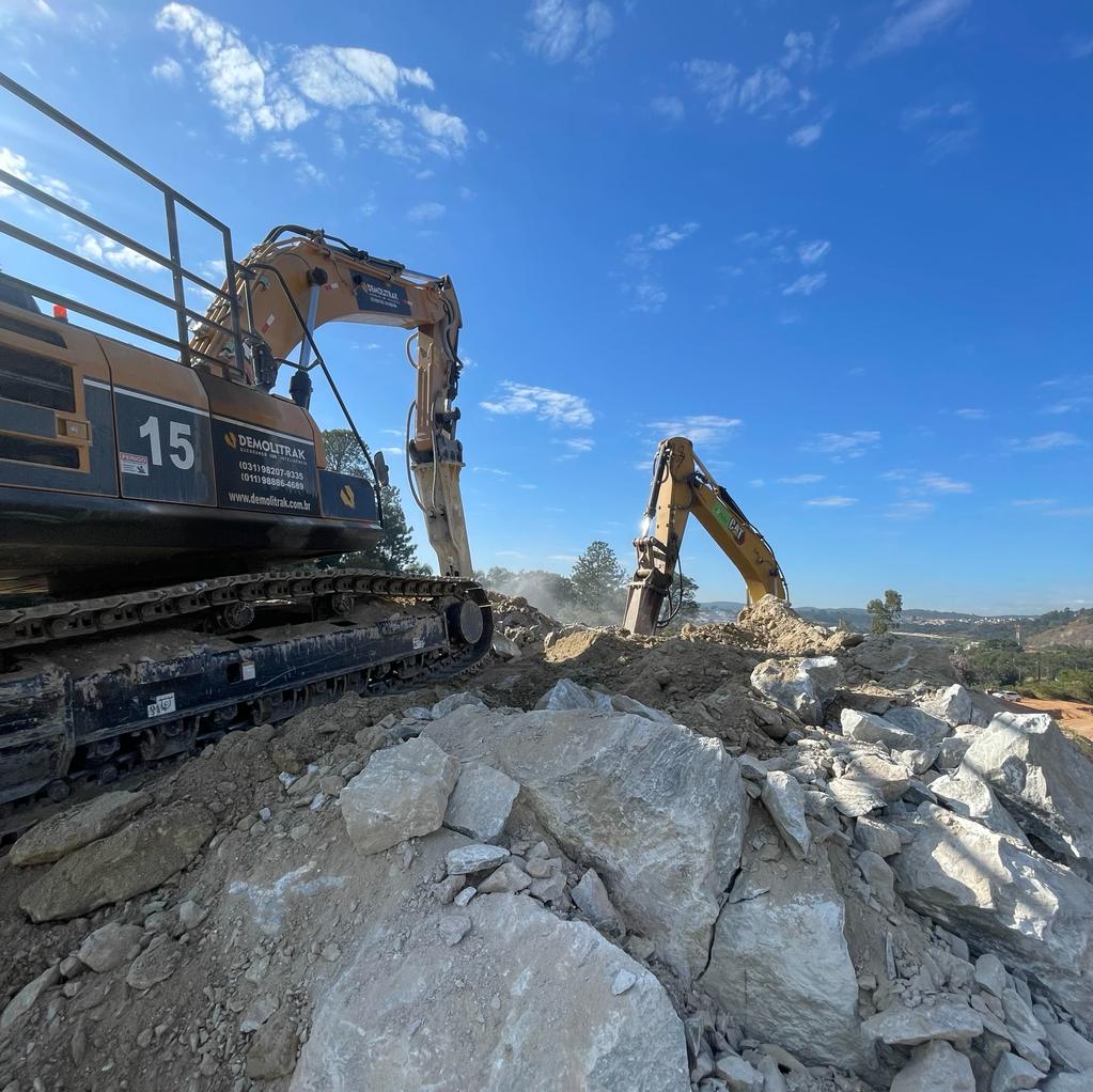 Detonações de Rocha Controlada