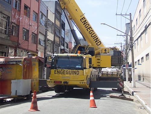 Locação de Guindaste de 100 Toneladas em Guarulhos - Aluguel