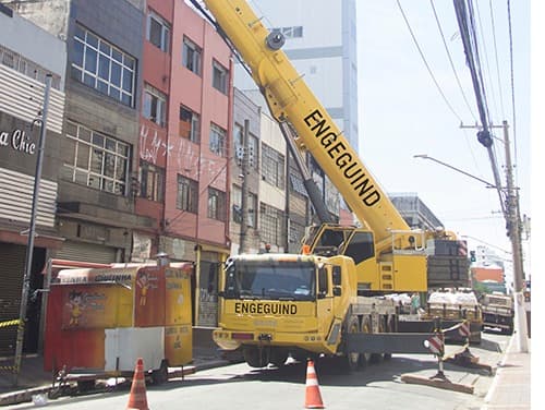 Locação de Guindaste de 100 Toneladas em Osasco - Aluguel