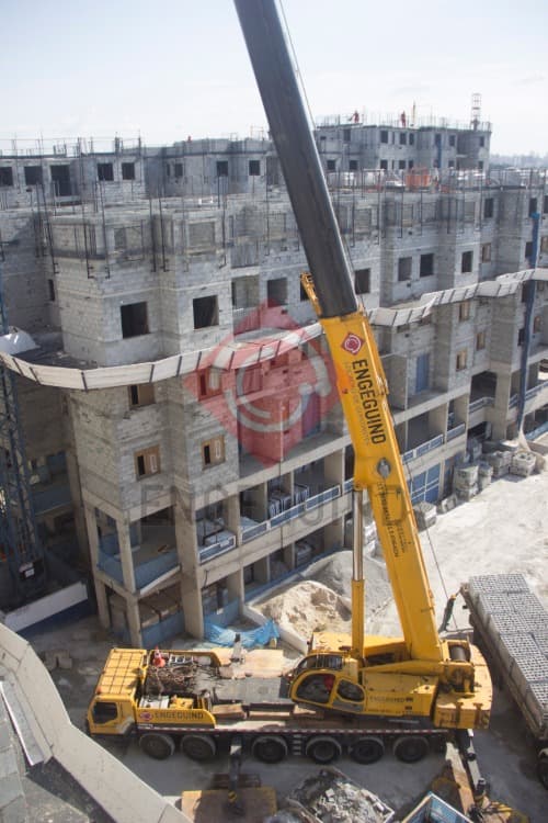 Locação de Guindaste de 200 Toneladas