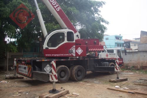 Locaço de Guindaste de 30 Toneladas em Osasco - Aluguel