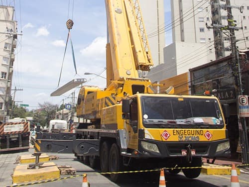Locação de guindaste em Itaquaquecetuba - Aluguel