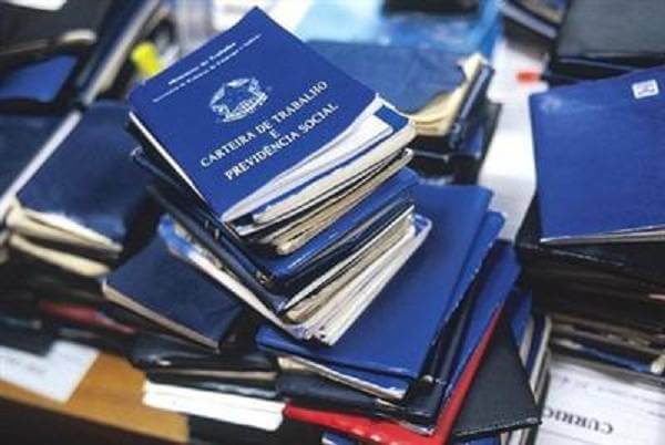 Empregos Efetivos em Sp