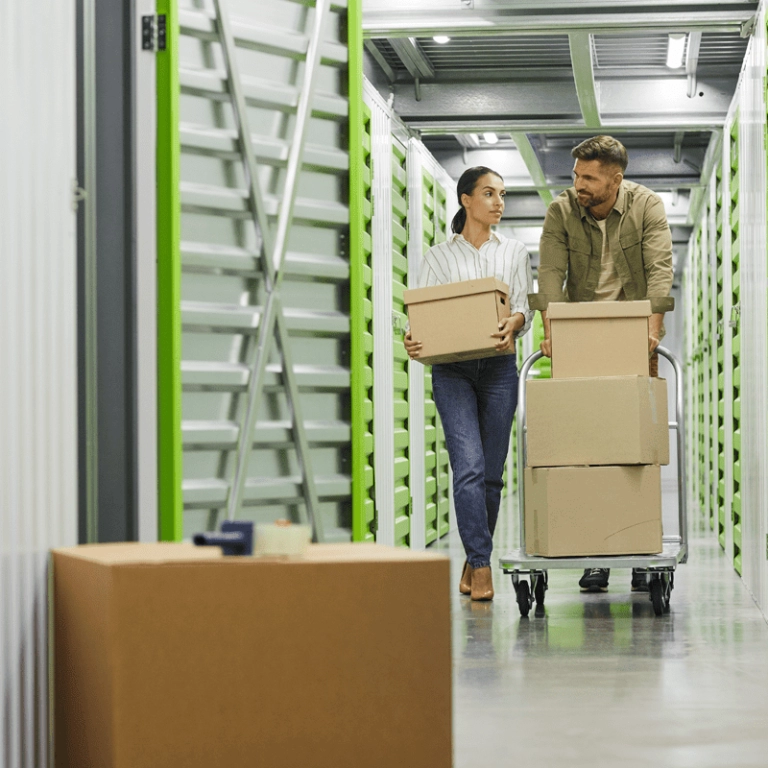 Espaço de armazenamento com boxes privativos