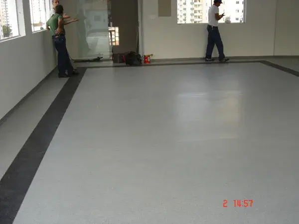 Instalação de Revestimentos Vinílicos