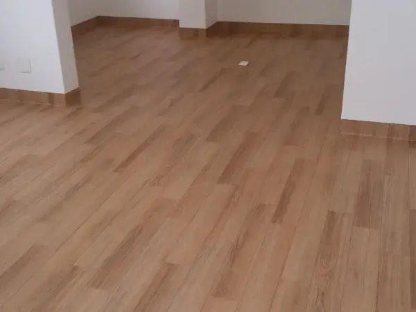 Limpeza de Pisos Vinílicos no Jardins