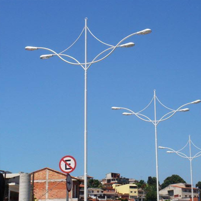 Fabricante de Poste Ornamental