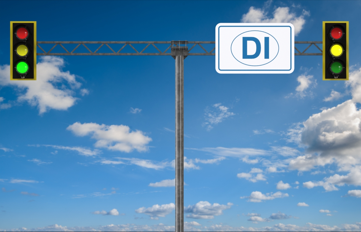 Poste e Coluna Semafórica