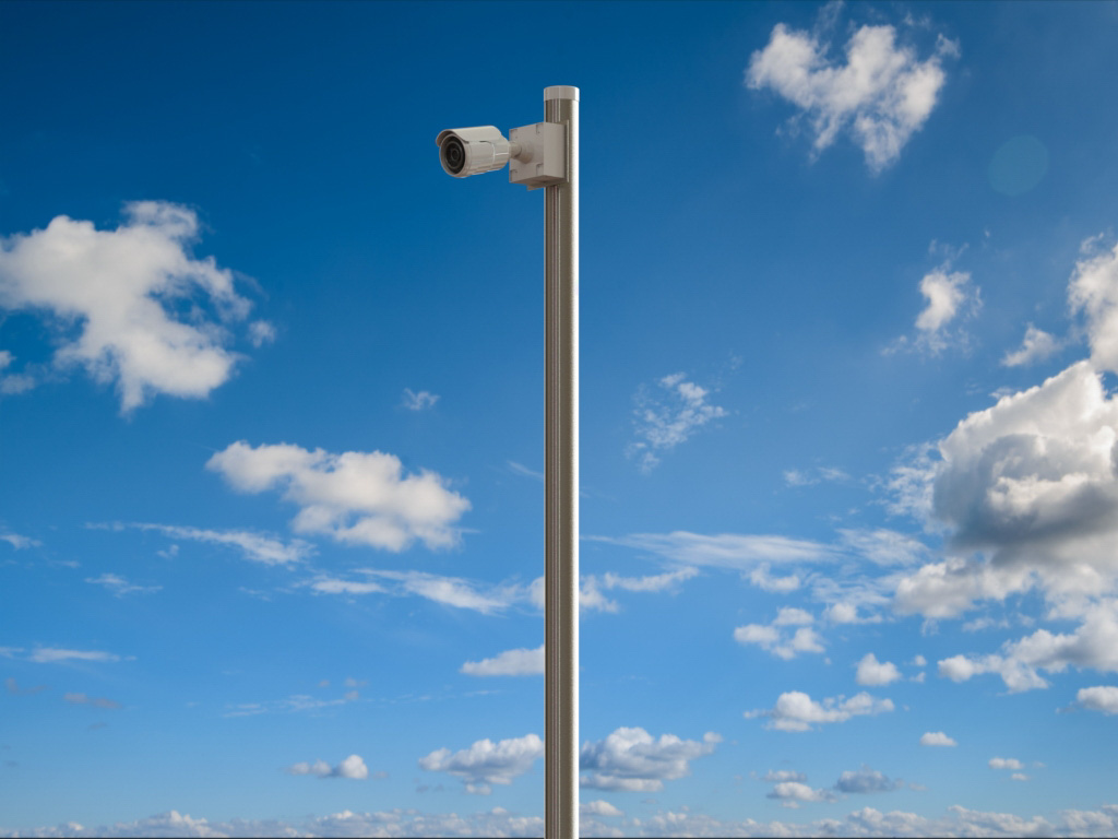 Poste Galvanizado para Câmera de Vigilância