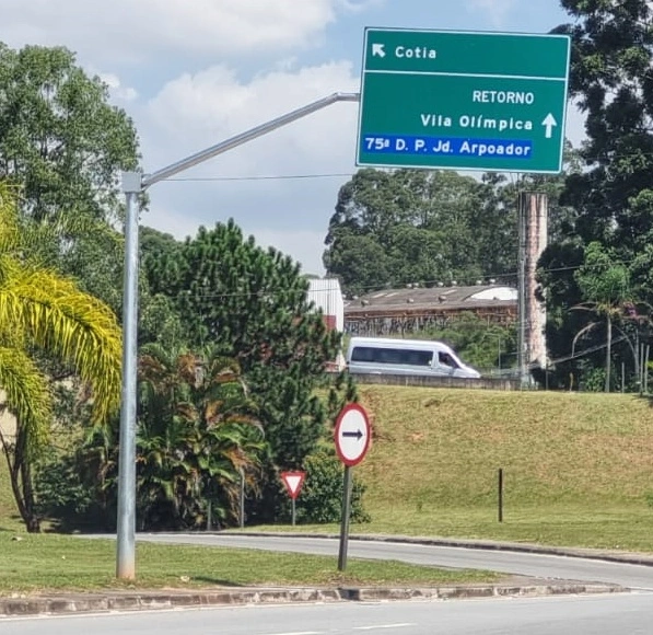 Poste para Placa de Sinalização