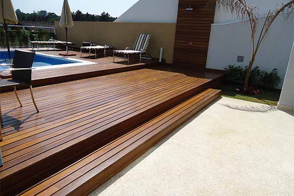 Deck de Madeira em Osasco
