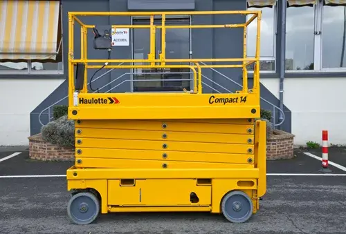 Locação de Plataforma Elevatória Tesoura em SP