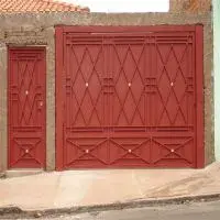 Pivotec - Portões em aço