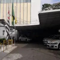 Pivotec - Portões em aço