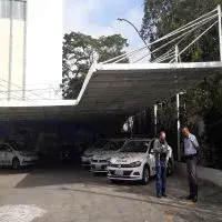 Pivotec - Portões em aço