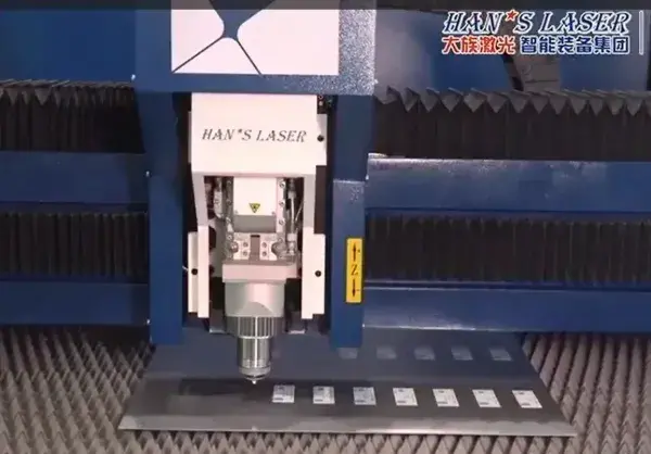 Fornecedor De Máquina De Corte A Laser