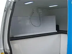 Adaptação de Van para Pet Shop Móvel